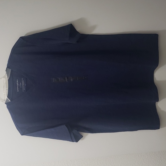 NWT Mens Casual Banana Republic Mediumweight Comfortable 100% Cotton V-neck Tee - Picture 1 of 7